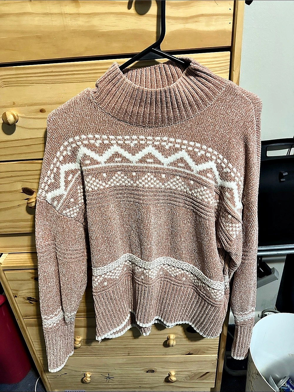 Christian Siriano New York Geometric Turtleneck Sweater in Pink & White Size